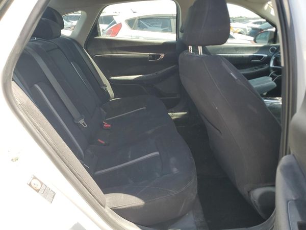 2022 HYUNDAI SONATA