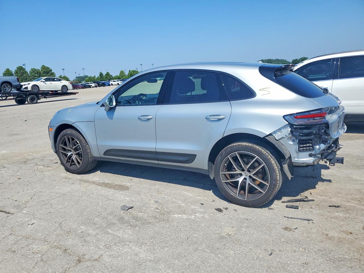 2023 PORSCHE MACAN