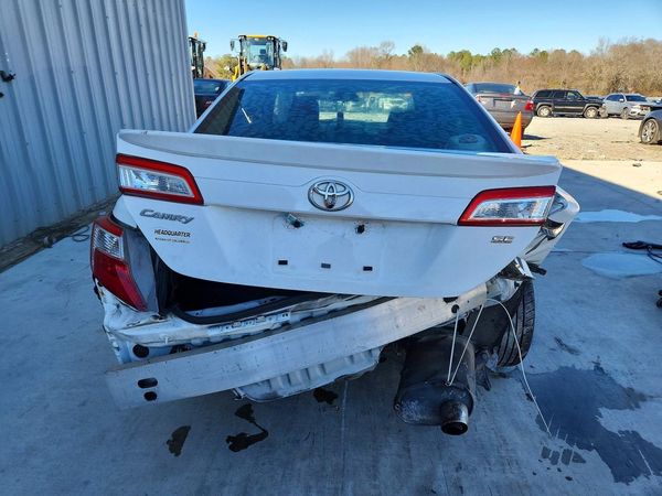 2013 TOYOTA CAMRY