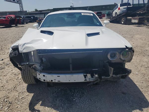 2019 DODGE CHALLENGER SXT