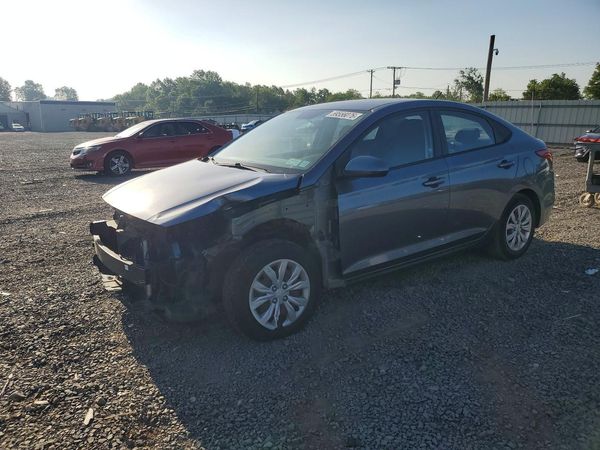 2019 HYUNDAI ACCENT SE and SEL