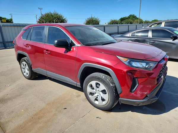 2022 TOYOTA RAV4 LE