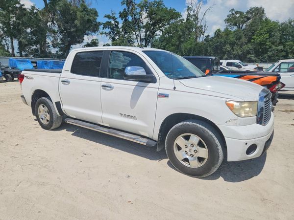 2012 TOYOTA TUNDRA Limited