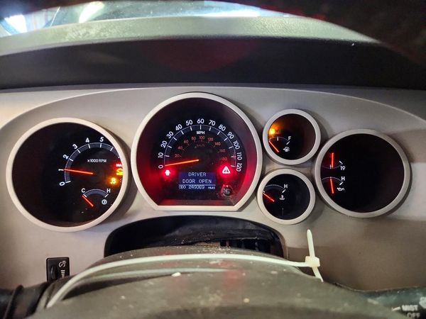 2023 TOYOTA TUNDRA