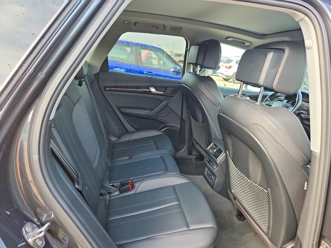 2019 AUDI Q5 quattro Premium Plus