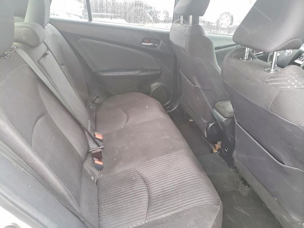 2016 TOYOTA PRIUS One/Two