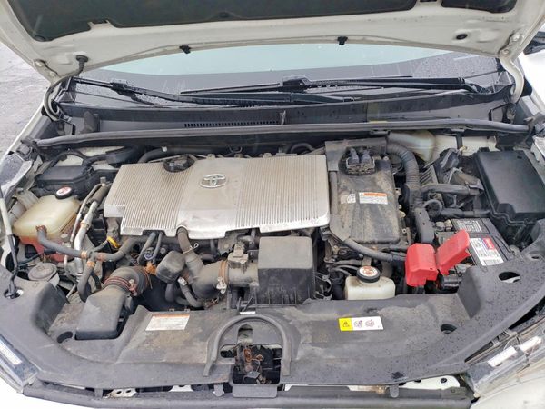 2016 TOYOTA PRIUS One/Two