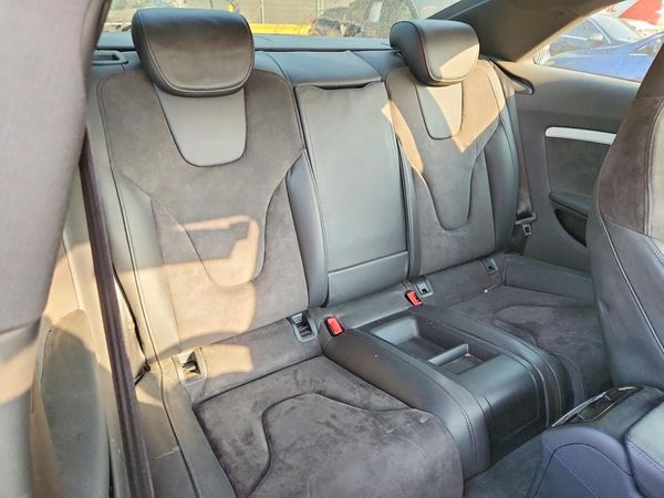 2014 AUDI S5