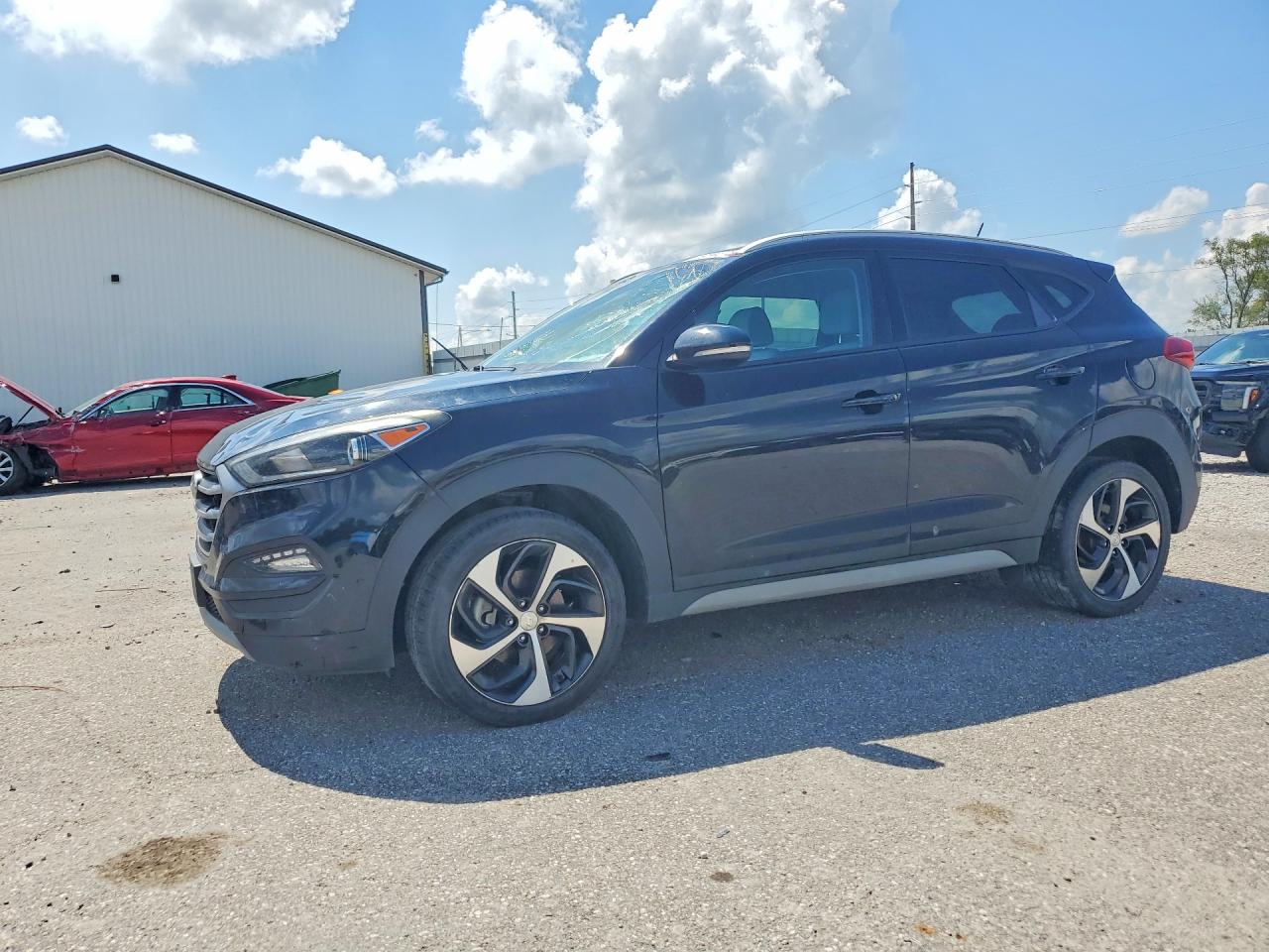 2017 HYUNDAI TUCSON