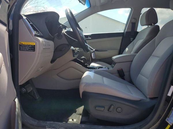 2017 HYUNDAI TUCSON