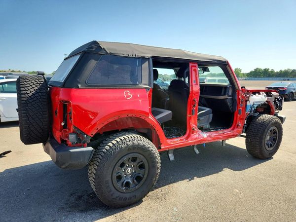 2022 FORD BRONCO