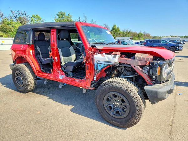 2022 FORD BRONCO