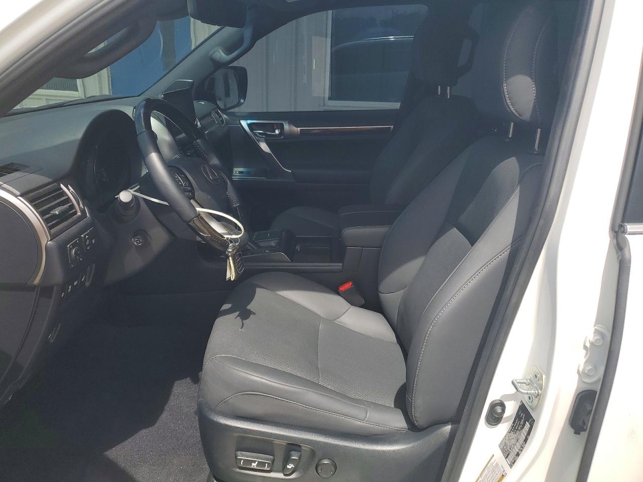 2023 LEXUS GX 460 Premium
