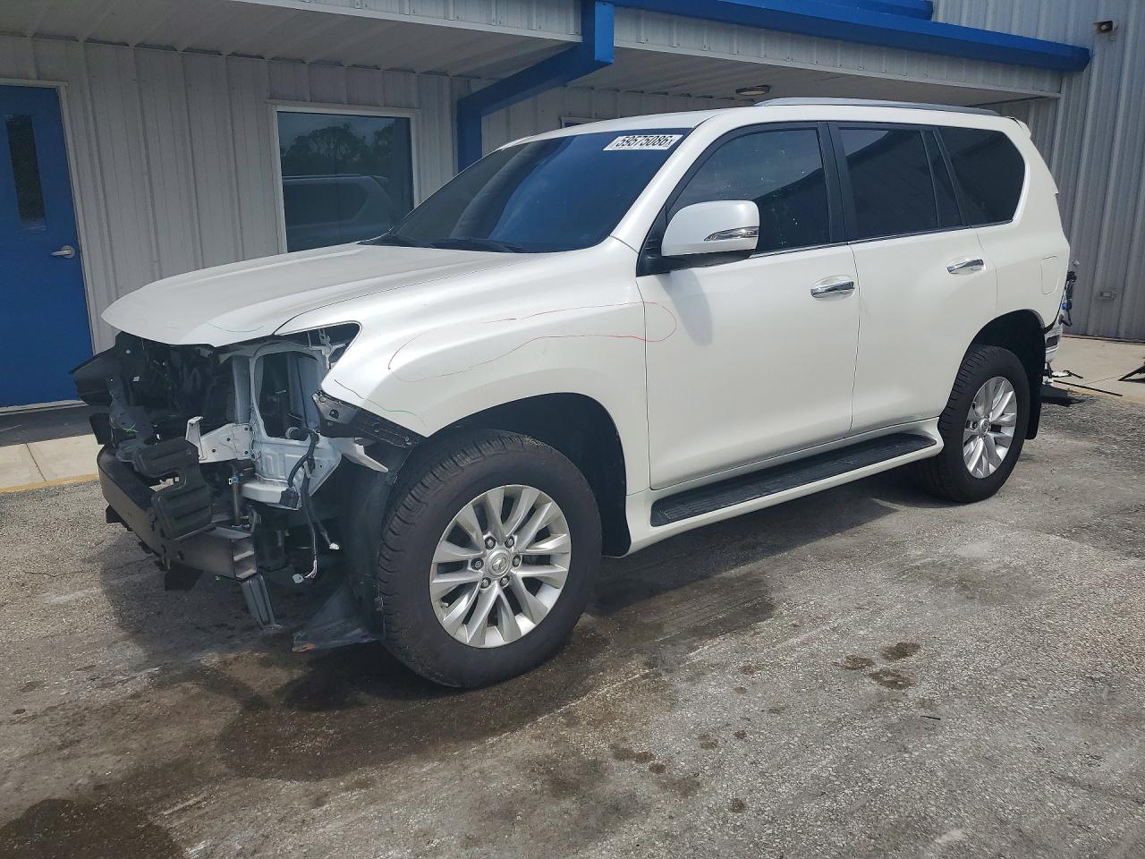 2023 LEXUS GX 460 Premium