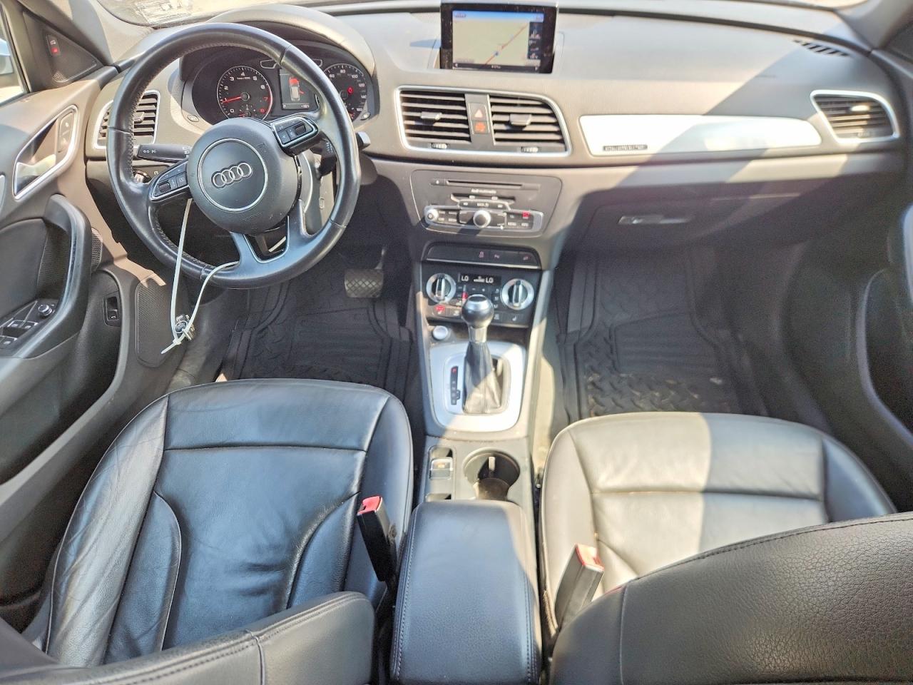 2015 AUDI Q3 quattro Premium Plus