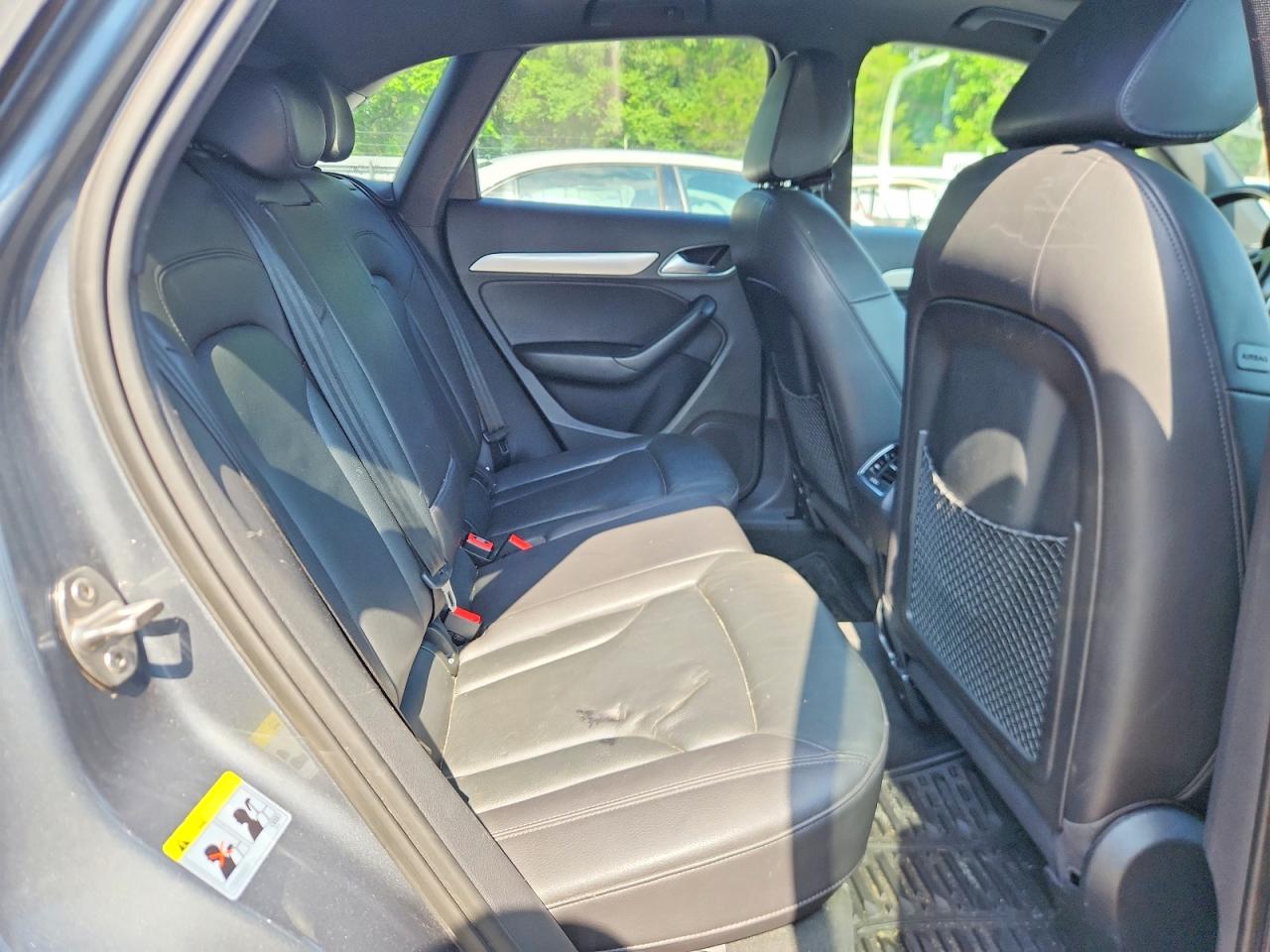 2015 AUDI Q3 quattro Premium Plus