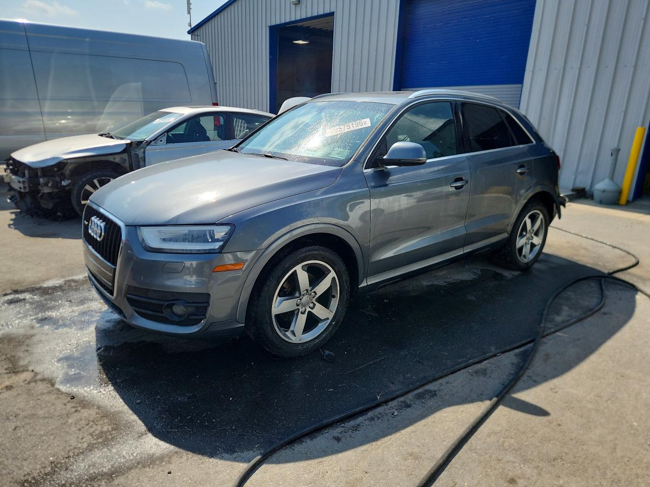 2015 AUDI Q3 quattro Premium Plus