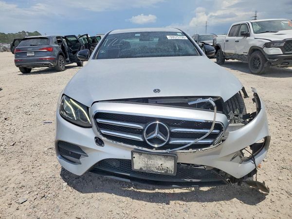 2018 MERCEDES-BENZ E E300