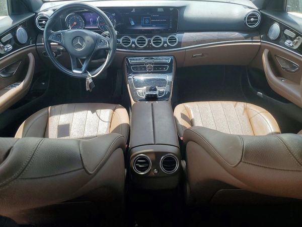 2018 MERCEDES-BENZ E E300