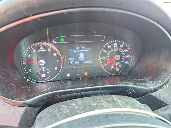 2020 KIA SORENTO L, LX, S