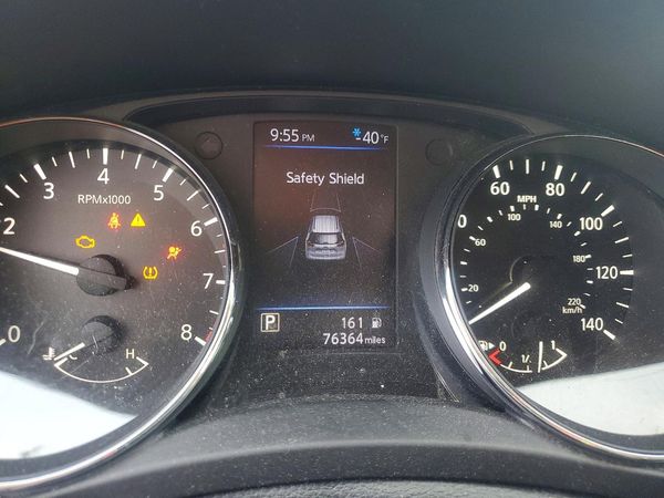 2018 NISSAN ROGUE