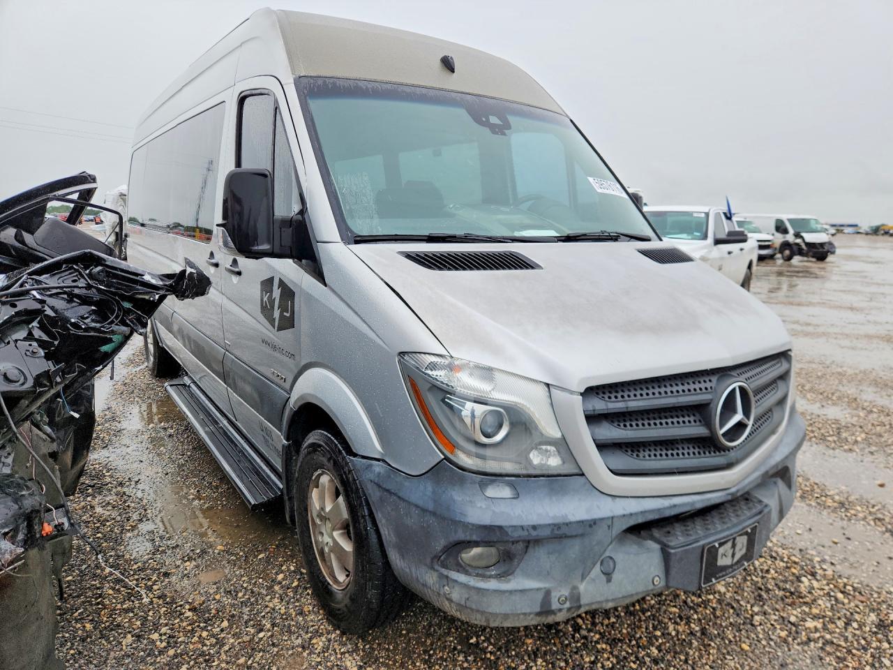 2016 MERCEDES-BENZ SPRINTER