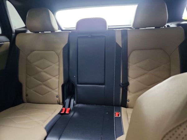 2024 VOLKSWAGEN ATLAS CROSS SPORT