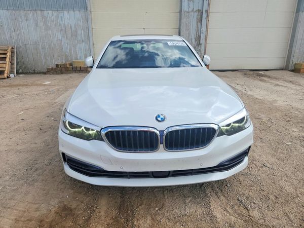 2020 BMW 530 xDrive