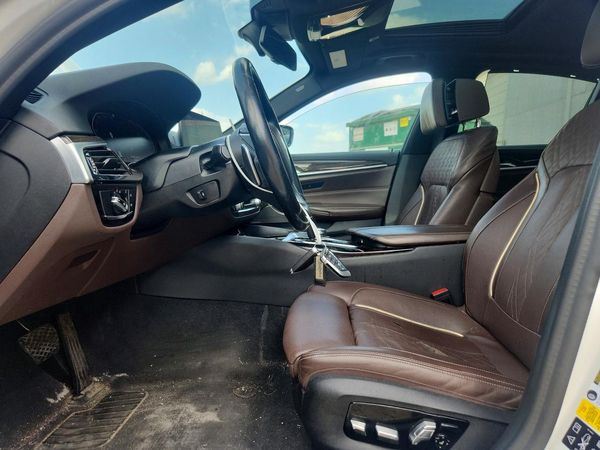 2020 BMW 530 xDrive