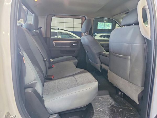 2019 RAM 1500 CLASSIC SLT