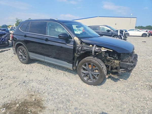 2022 VOLKSWAGEN TIGUAN