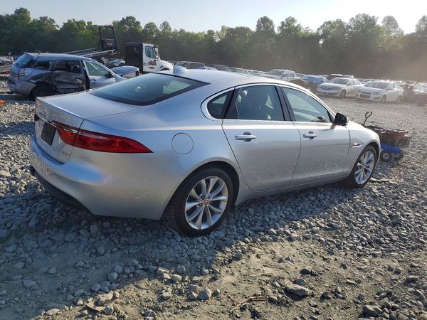 2017 JAGUAR XF Premium