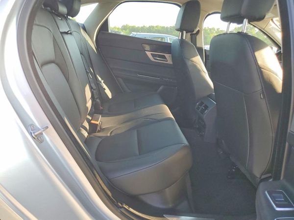 2017 JAGUAR XF Premium