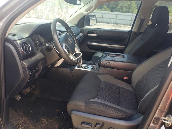 2017 TOYOTA TUNDRA SR/SR5