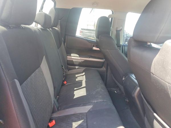 2017 TOYOTA TUNDRA SR/SR5