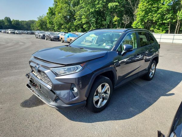 2019 TOYOTA RAV4