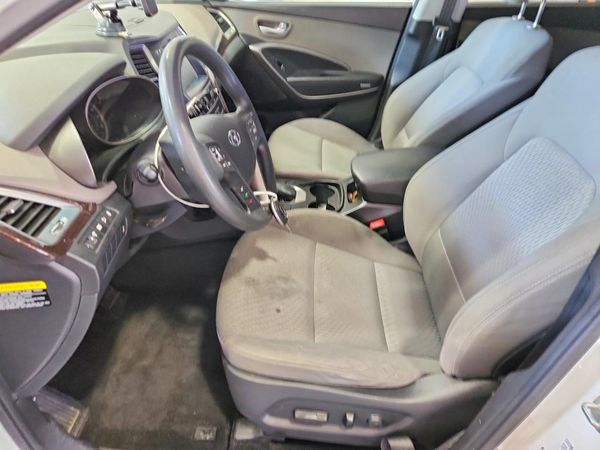 2018 HYUNDAI SANTA FE SE Base
