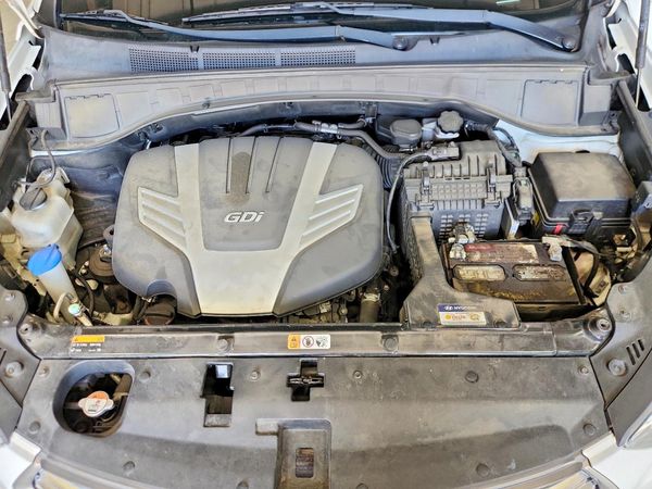 2018 HYUNDAI SANTA FE SE Base