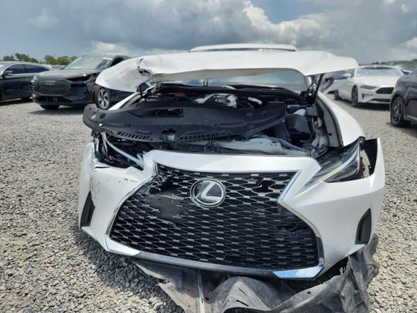 2024 LEXUS IS 300 300 Premium