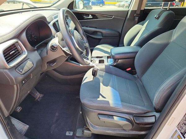 2020 KIA SORENTO L, LX, S