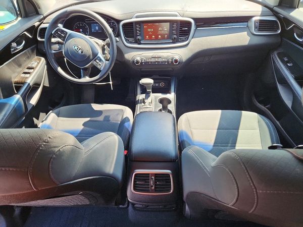 2020 KIA SORENTO L, LX, S