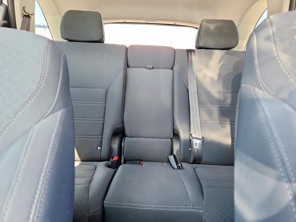 2020 KIA SORENTO L, LX, S