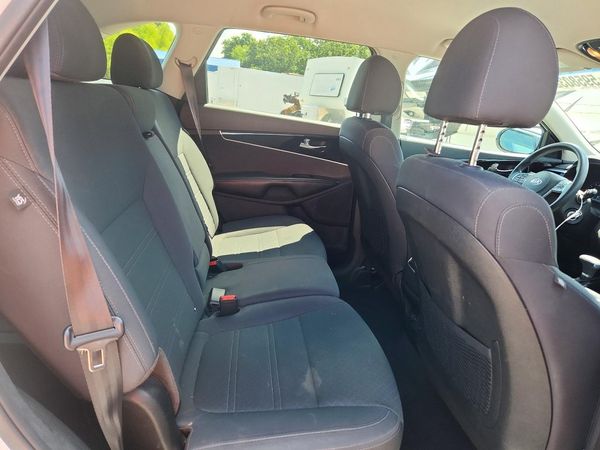 2020 KIA SORENTO L, LX, S