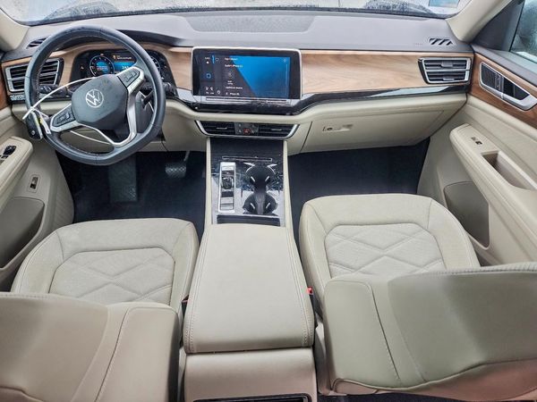 2024 VOLKSWAGEN ATLAS 4Motion SE