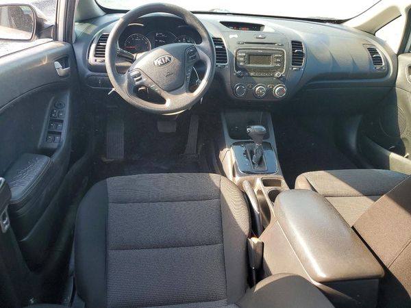 2017 KIA FORTE LX Base