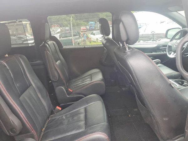 2017 DODGE GRAND CARAVAN GT
