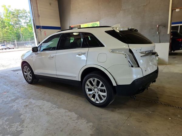 2021 CADILLAC XT5 Sport