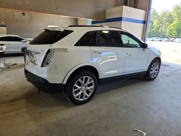 2021 CADILLAC XT5 Sport
