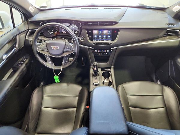 2021 CADILLAC XT5 Sport