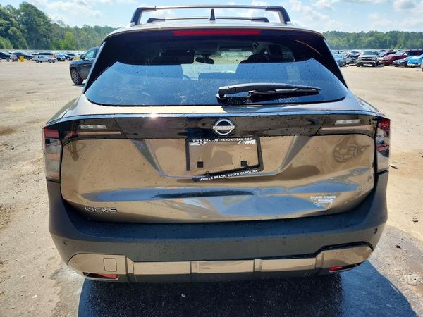 2026 NISSAN KICKS SV
